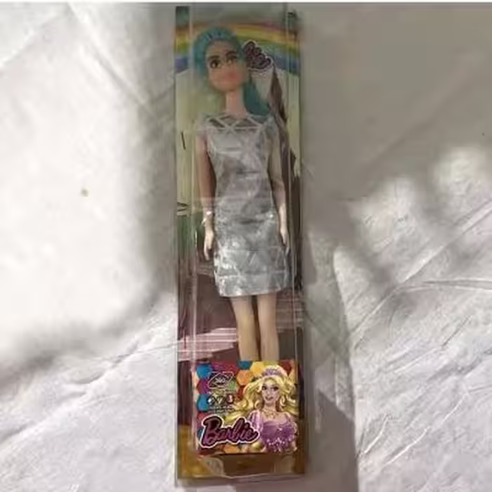 عروسک باربی با چرخش 360 درجه