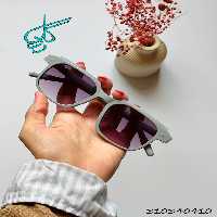 خرید عینک اسپرت رنگ طوسی دارای استاندارد uv400 و فرم کائوچو به همراه کاور و دستمال کد 2415266 - ردگل