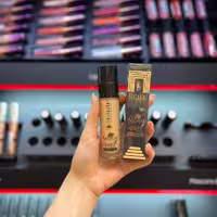 کرم پودر پوست خشک کاراکتر Silky Matte اصل