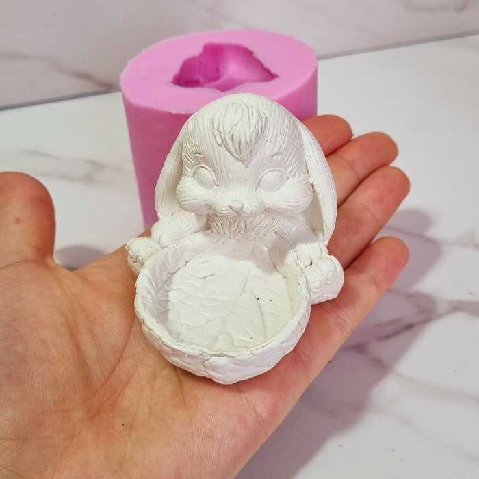 قالب شمع مدل خرگوش سبد دار