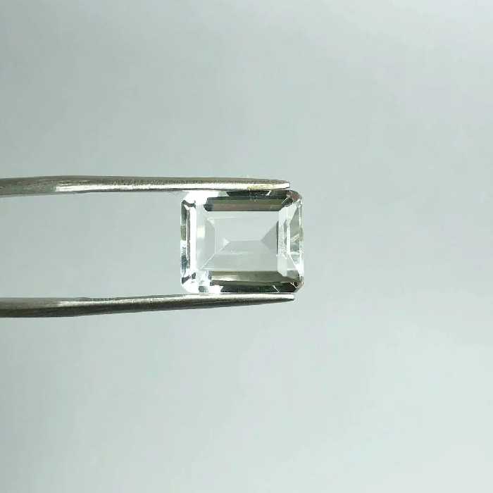 کریستال کوارتز طبیعی مربعی 240698