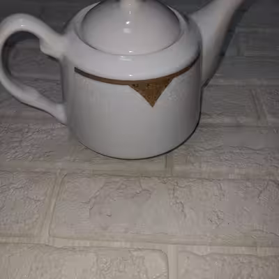 قوری پارس چینی مدل فنتسی کد 802
