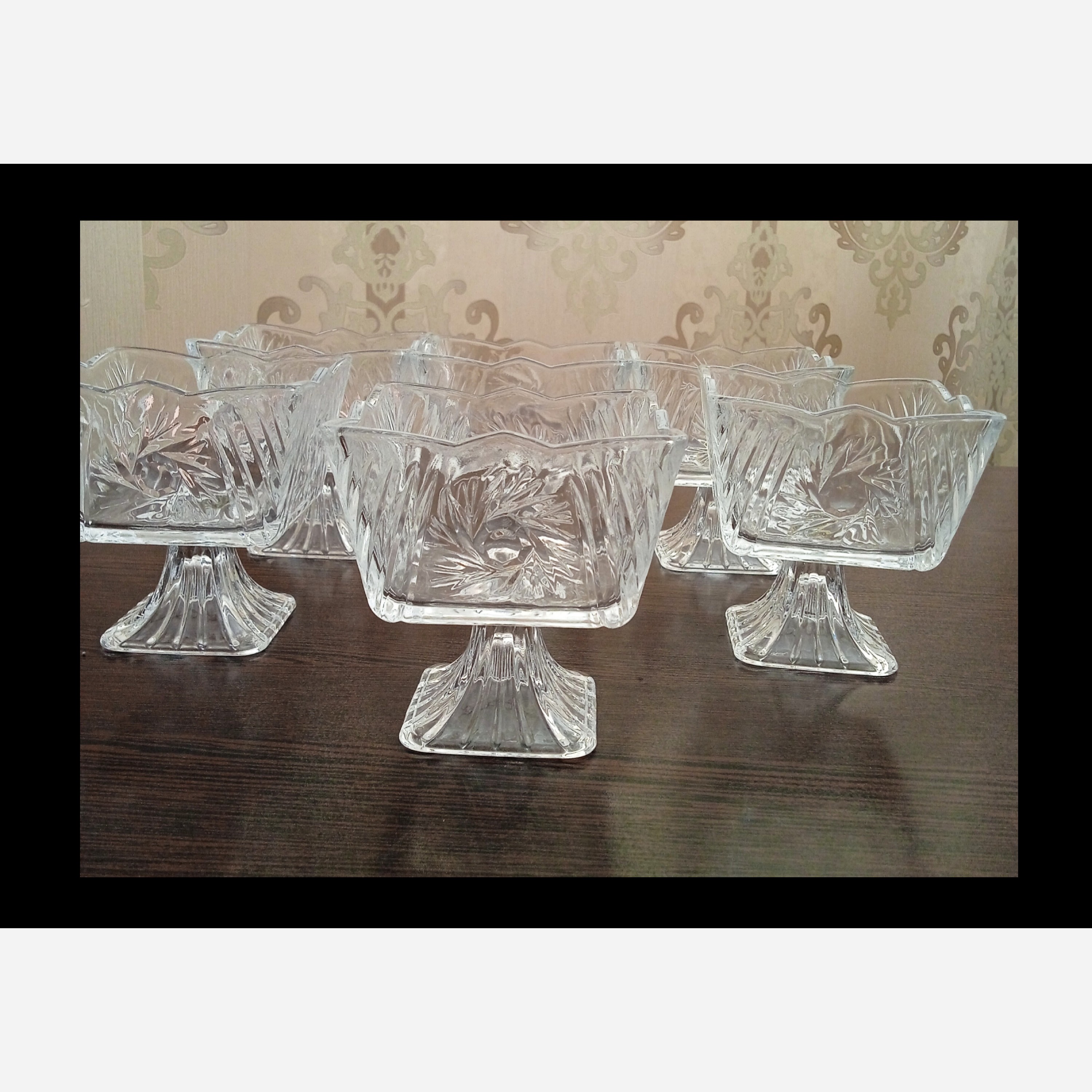 پیاله آجیل (بستنی خوری )پایه دار تراش  خورشیدی   سرانو چین 