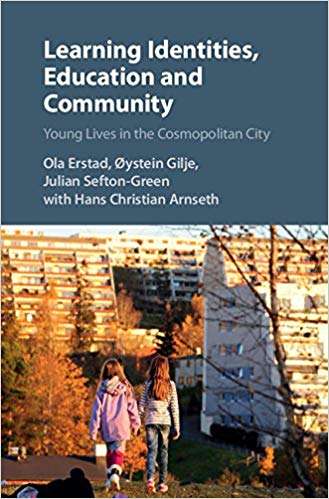 خرید و دانلود نسخه کامل کتاب Learning Identities, Education and Community: Young Lives in the Cosmopolitan City