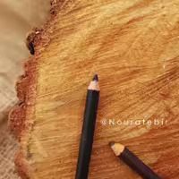 قلم چشم و ابرو دو رنگ مشکی و قهوه ایی از سرمه