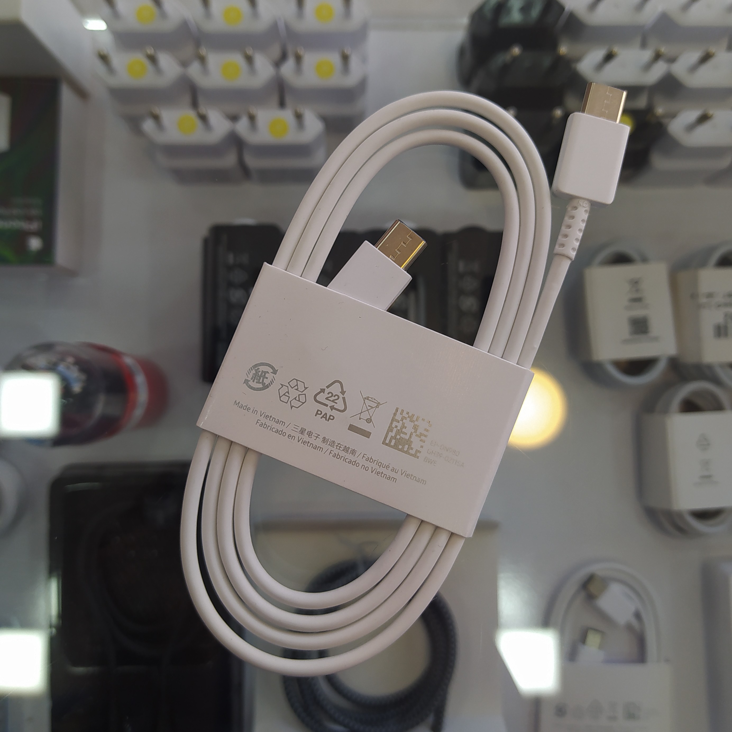 کابل شارژ دو سر تایپ سی فست شارژ  اصلی سامسونگ -رنگ سفید-قابلیت انتقال دیتا