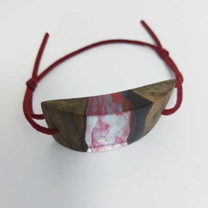 دستبند مدل رزین و چوب