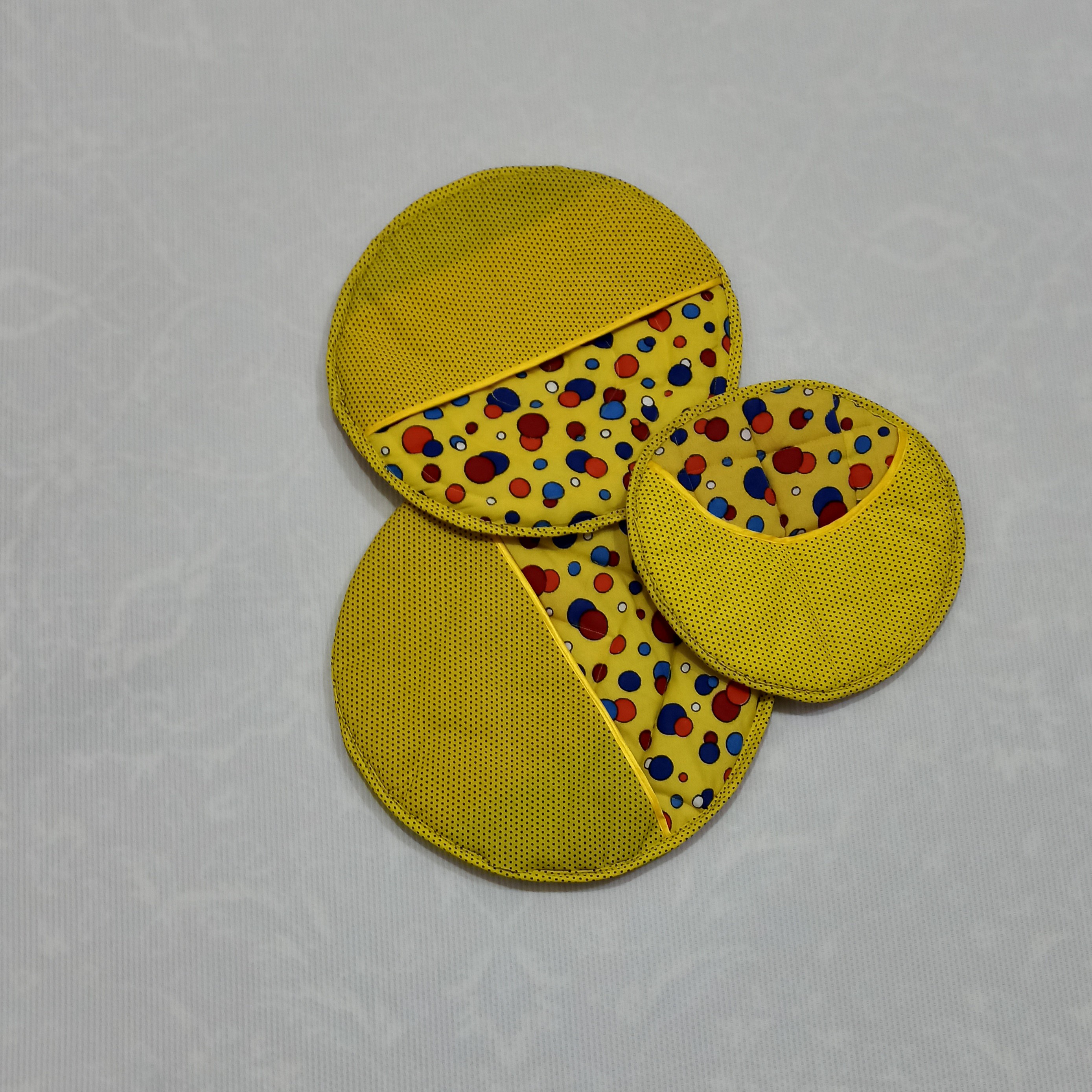 ست پنج پارچه دم کنی و دستکش فر 