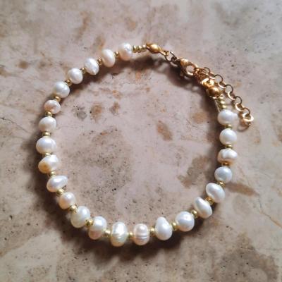 دستبند مروارید پرورشی