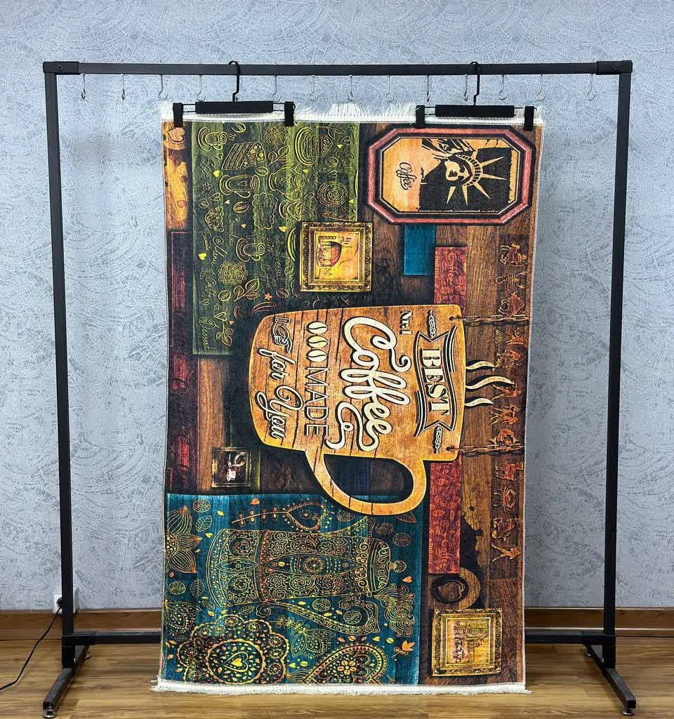 قالیچه درجه1 ماشینی، در ابعاد مختلف، باترمزفرش، طرح امریکن لایف، کد 011