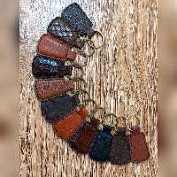 جا کلیدی با چرم طبیعی و دستدوز