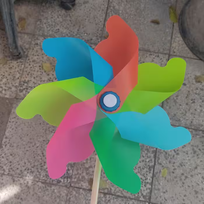 فرفره رنگین کمان پلاستیکی
