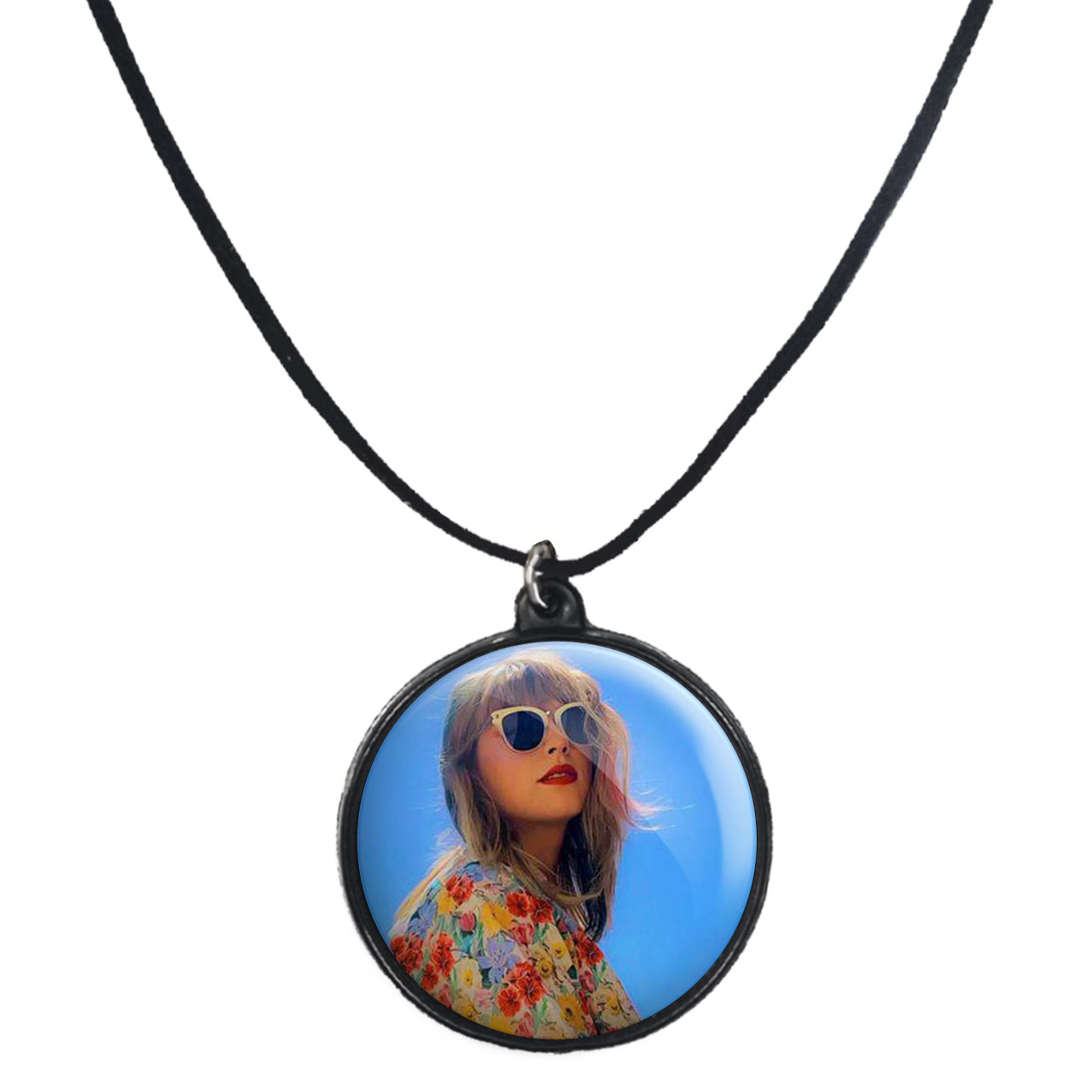 گردنبند پرمانه طرح تیلور سویفت کد pmb.2846 مدل دو طرفه