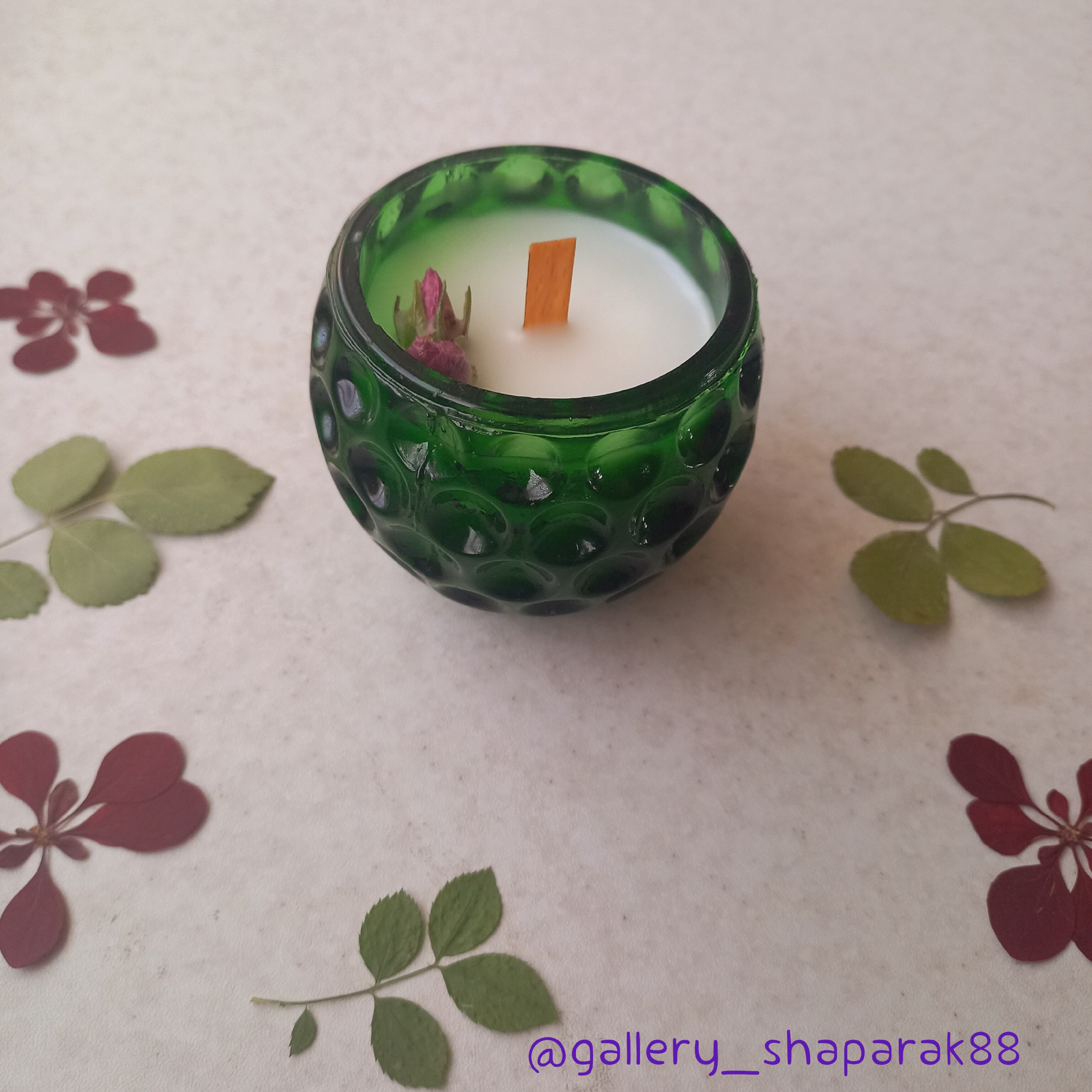 شمع تنگ توپی شیشه ای