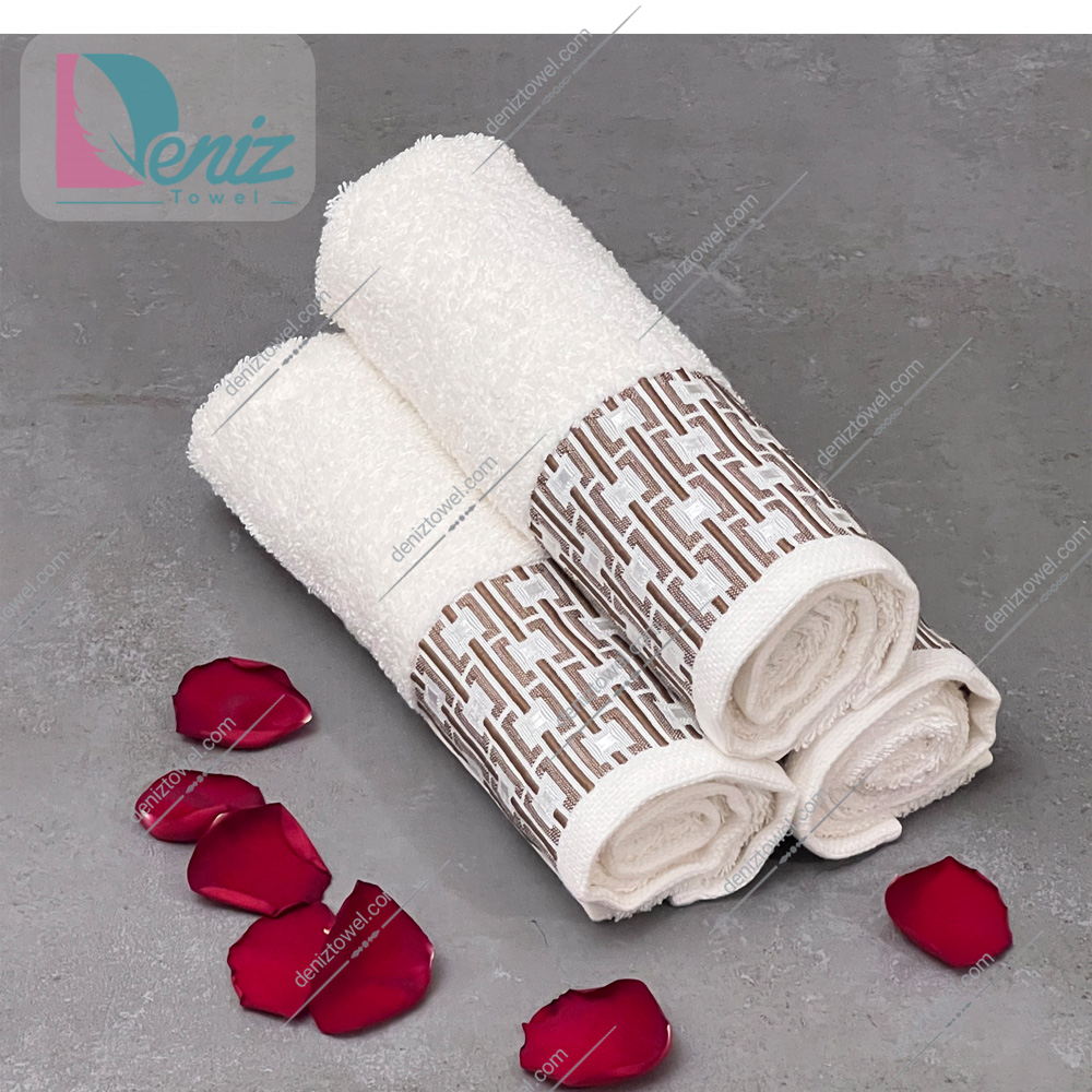 حوله دستی طرح مجیک بسته سه عددی رنگ کرم