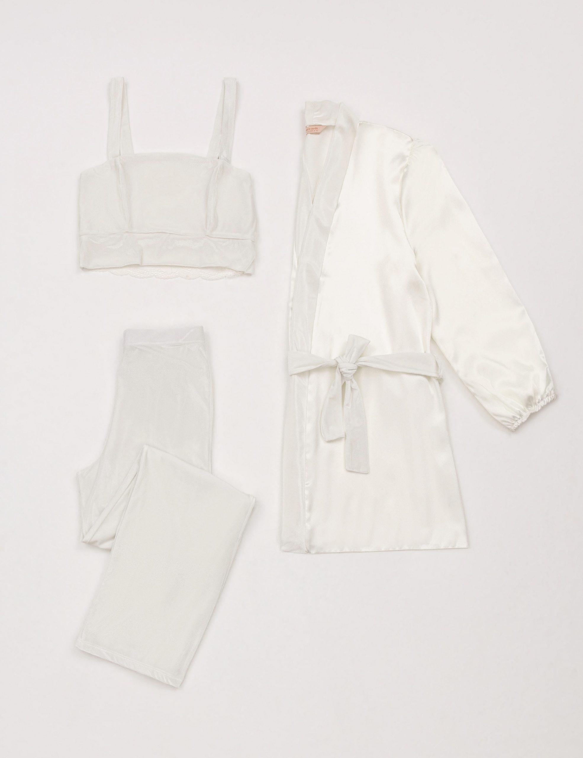 لباس خواب و لانژره زنانه بژ پیرکاردین - فروشگاه لباس شهرمون