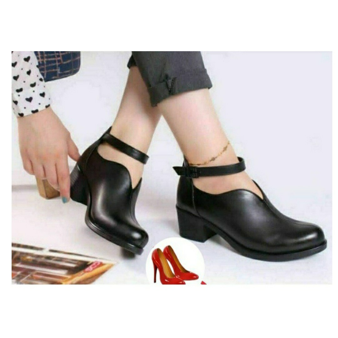 کفش زنانه مدل بلیز