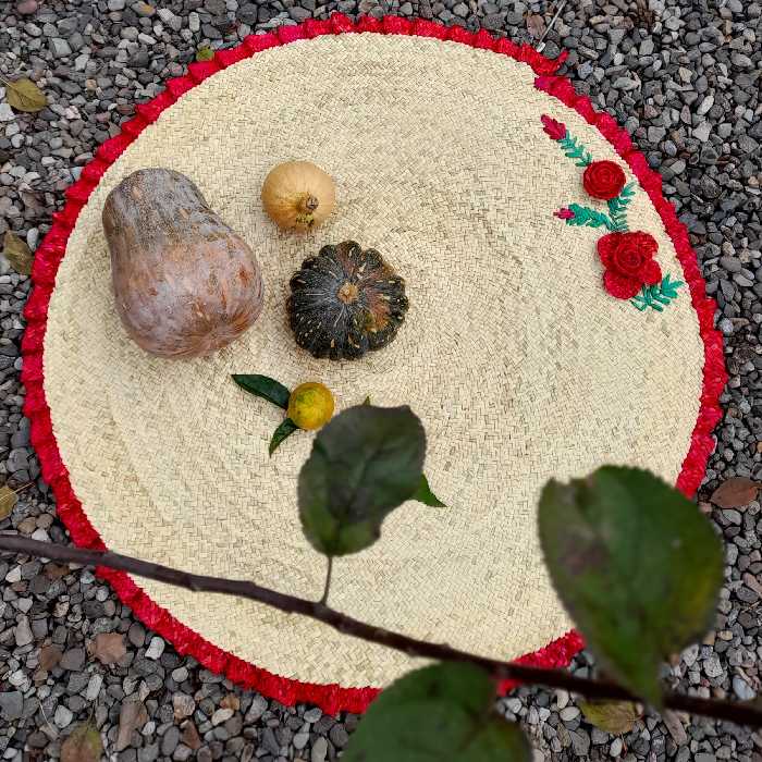 سفره و دیوار کوب حصیری سایز85سانت