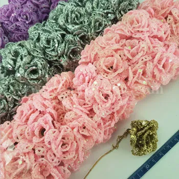 گل اکلیل دار بزرگ رنگی