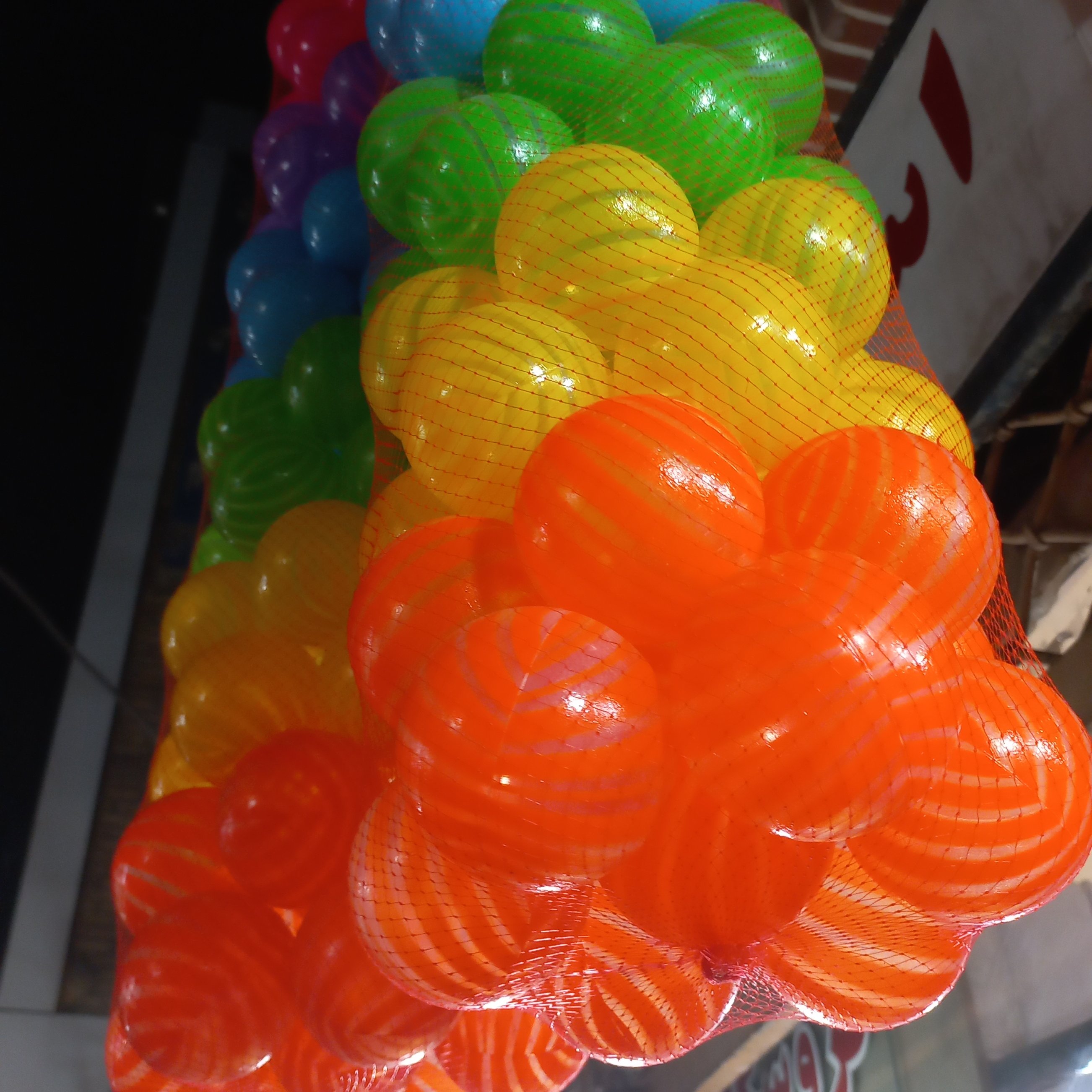 توپ استخری 100 تایی خط دار