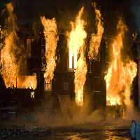 خرید و دانلود عکس House on fire کد 25143 | پیک فاکس | Pic Fox