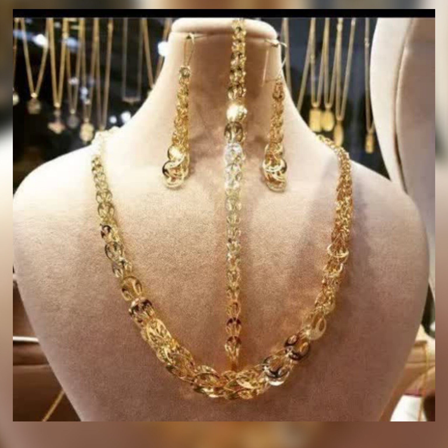 سرویس طلاروس
رنگ ثابت و ضدحساسیت