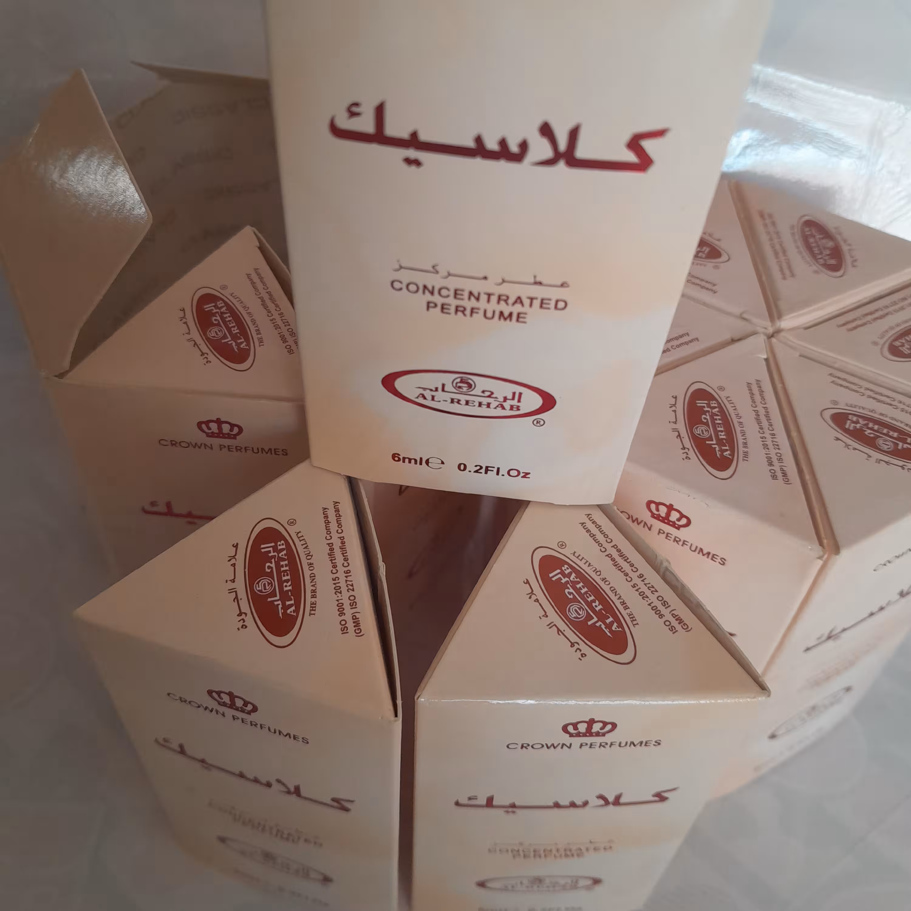 عطرکلاسیک عربی ساخت شرکت الرحاب دبی بابوی نرم وملایم  خیلی خوشبوباماندگاری بالا وتضمینی...