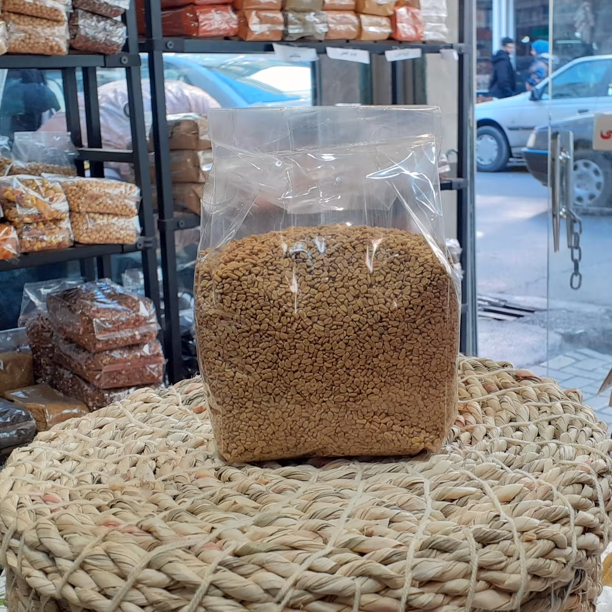 تخم شنبلیله 500 گرم 