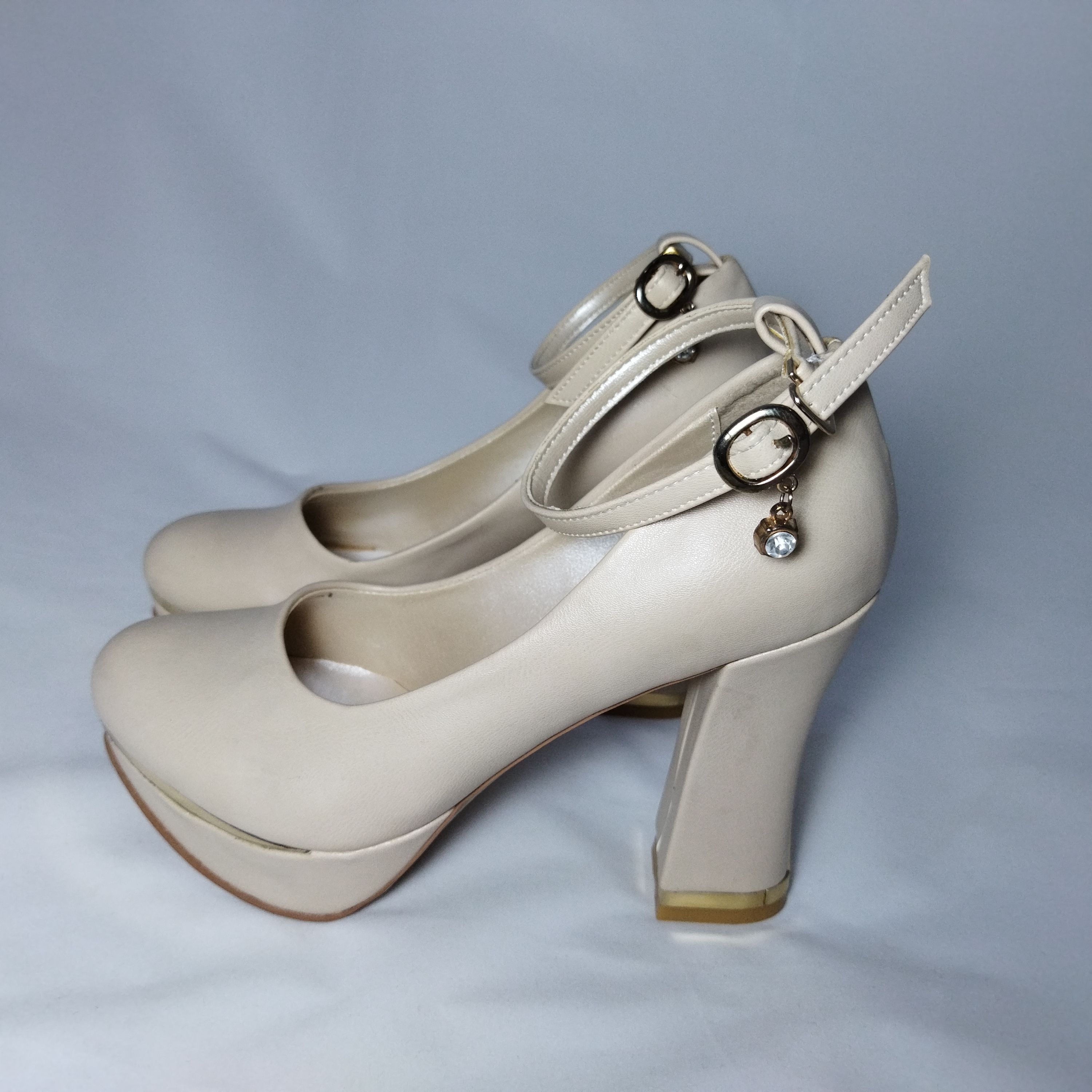 کفش چرمی سایز 38 مجلسی زنانه کد 330