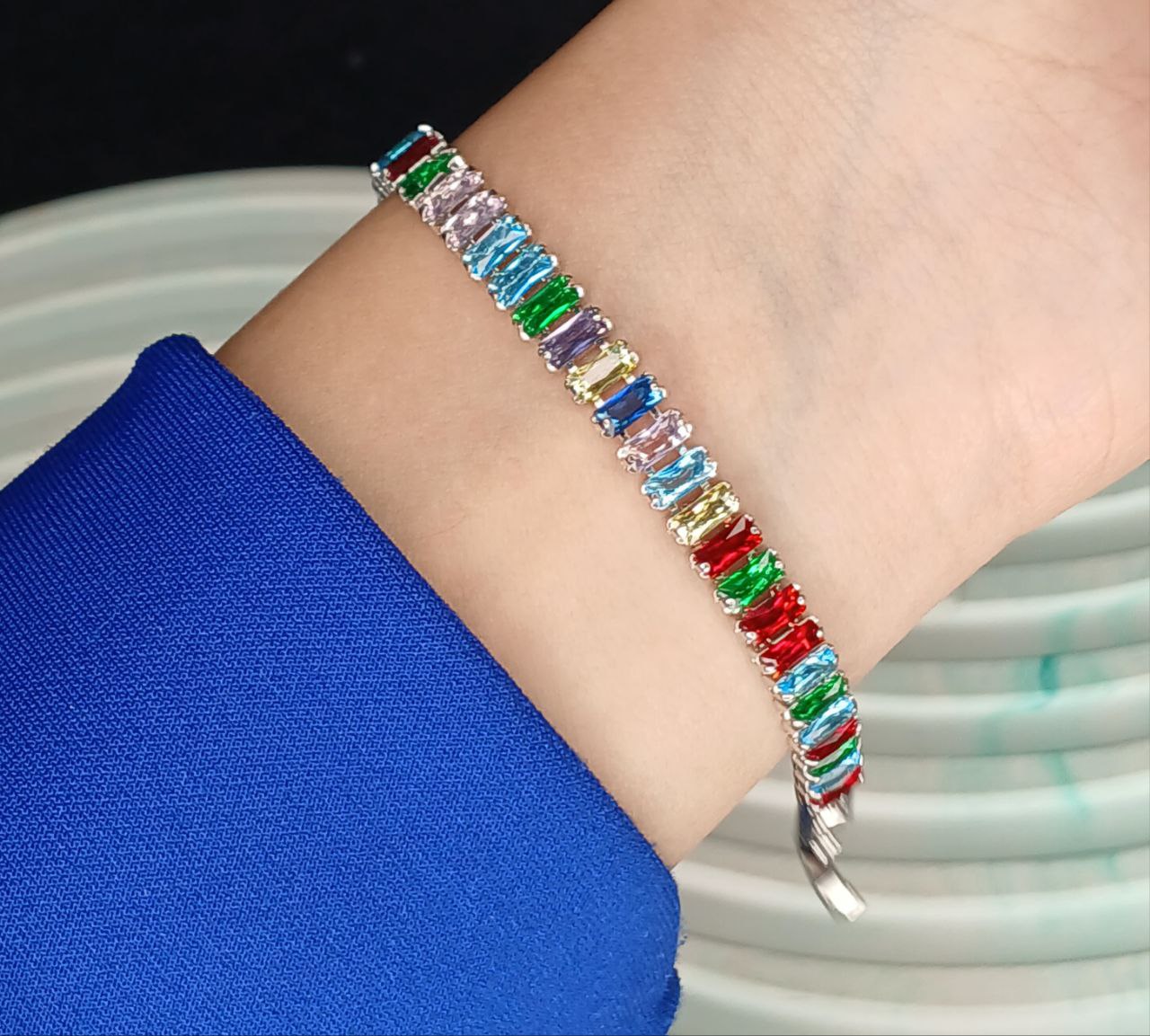 دستبند تنیسی نگین مستطیل