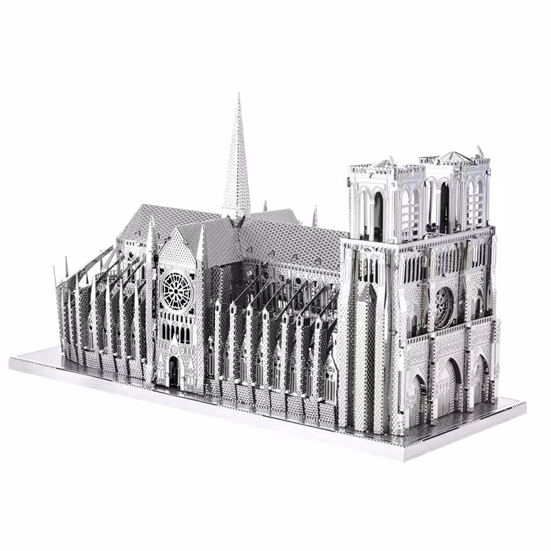 ساختنی مدل Notre Dame Cathedral | چاوه