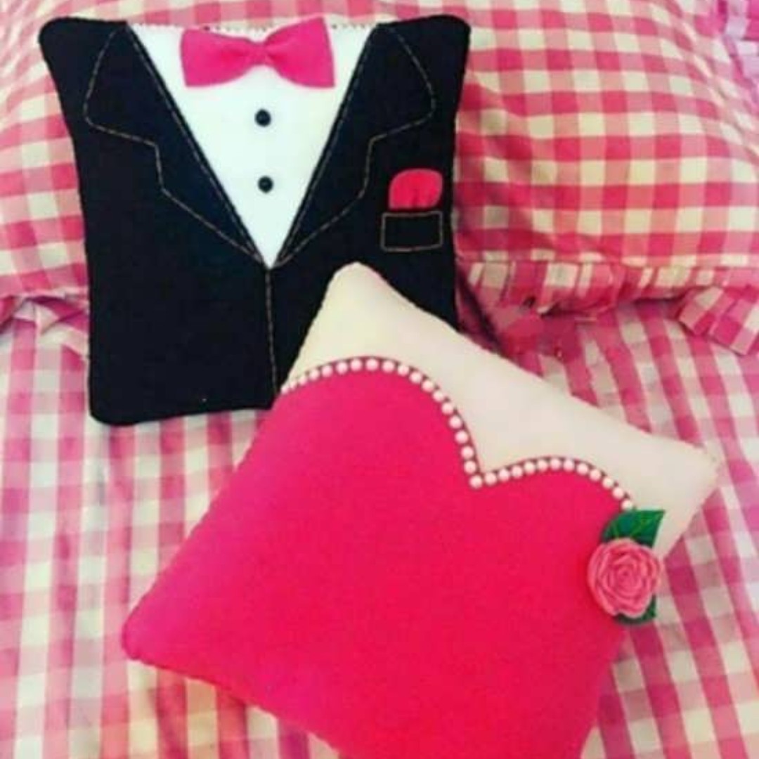 کوسن نمدی طرح عروس و داماد