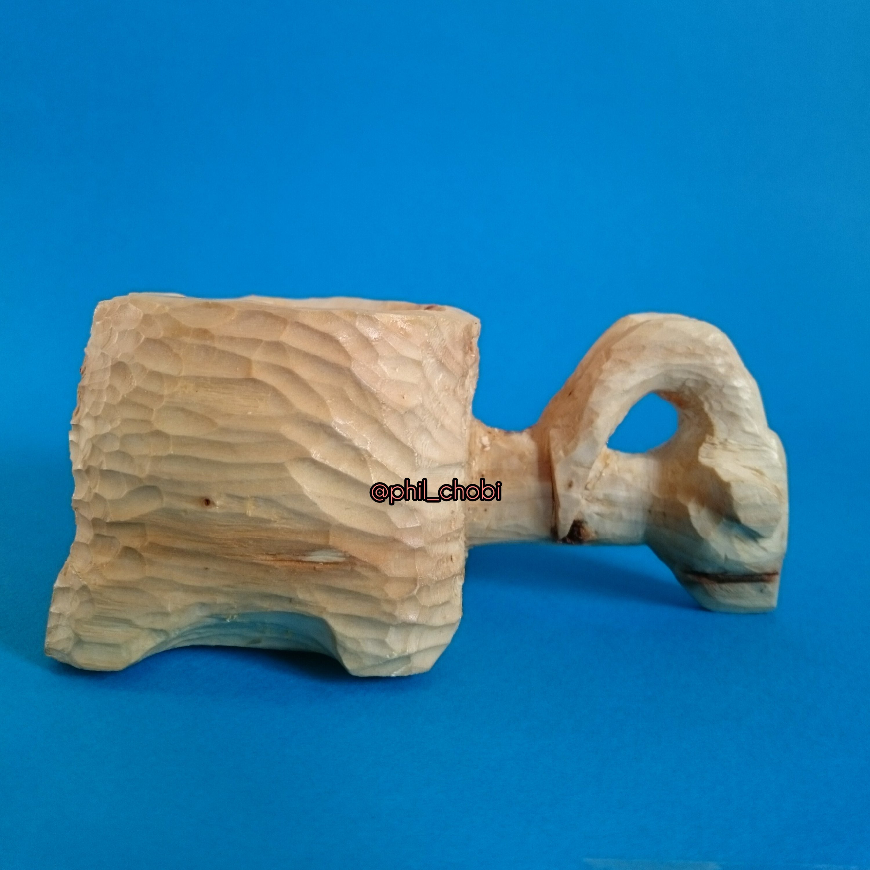 ماگ چوبی و قلمدان چوبی طرح سر بز باستانی