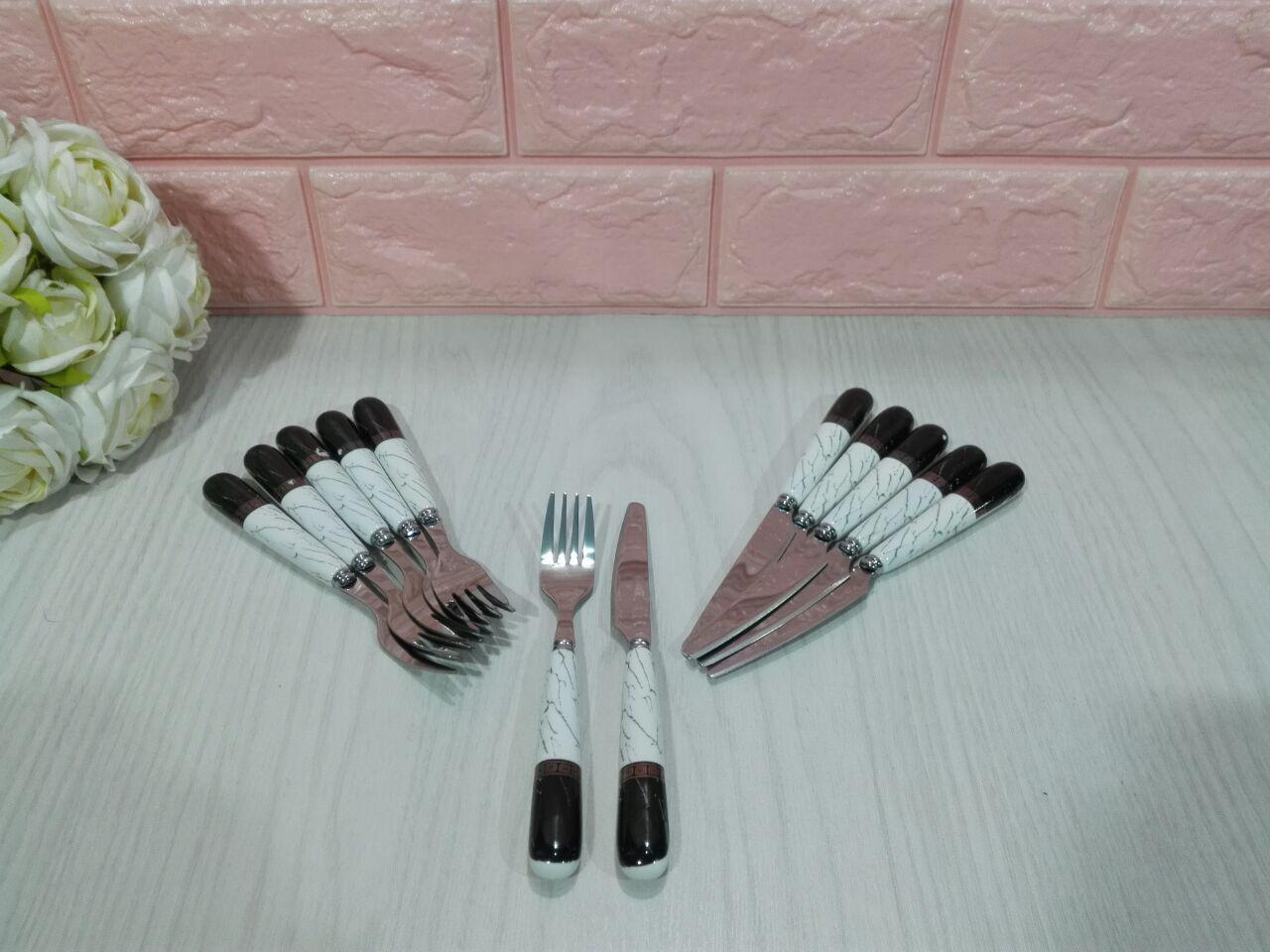 کارد و چنگال میوه خوری دسته سرامیک ماربل سفید مشکی