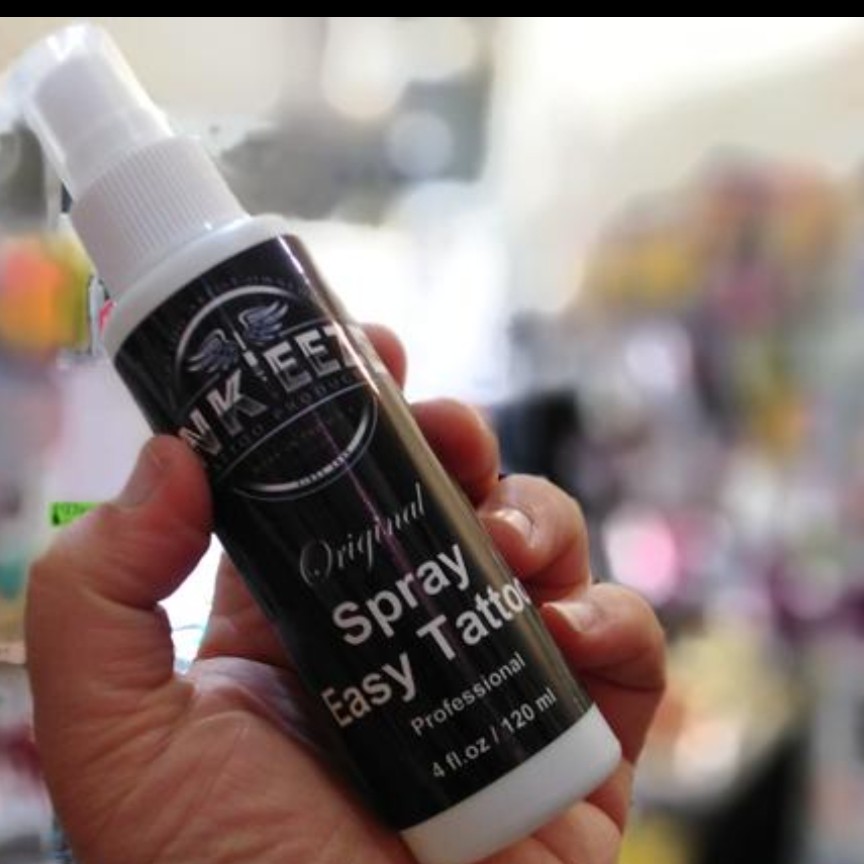اسپری تاتو موقت  ماندگاری بالا و ضد آب تاتو تمیز وشیک خواهید داشت 