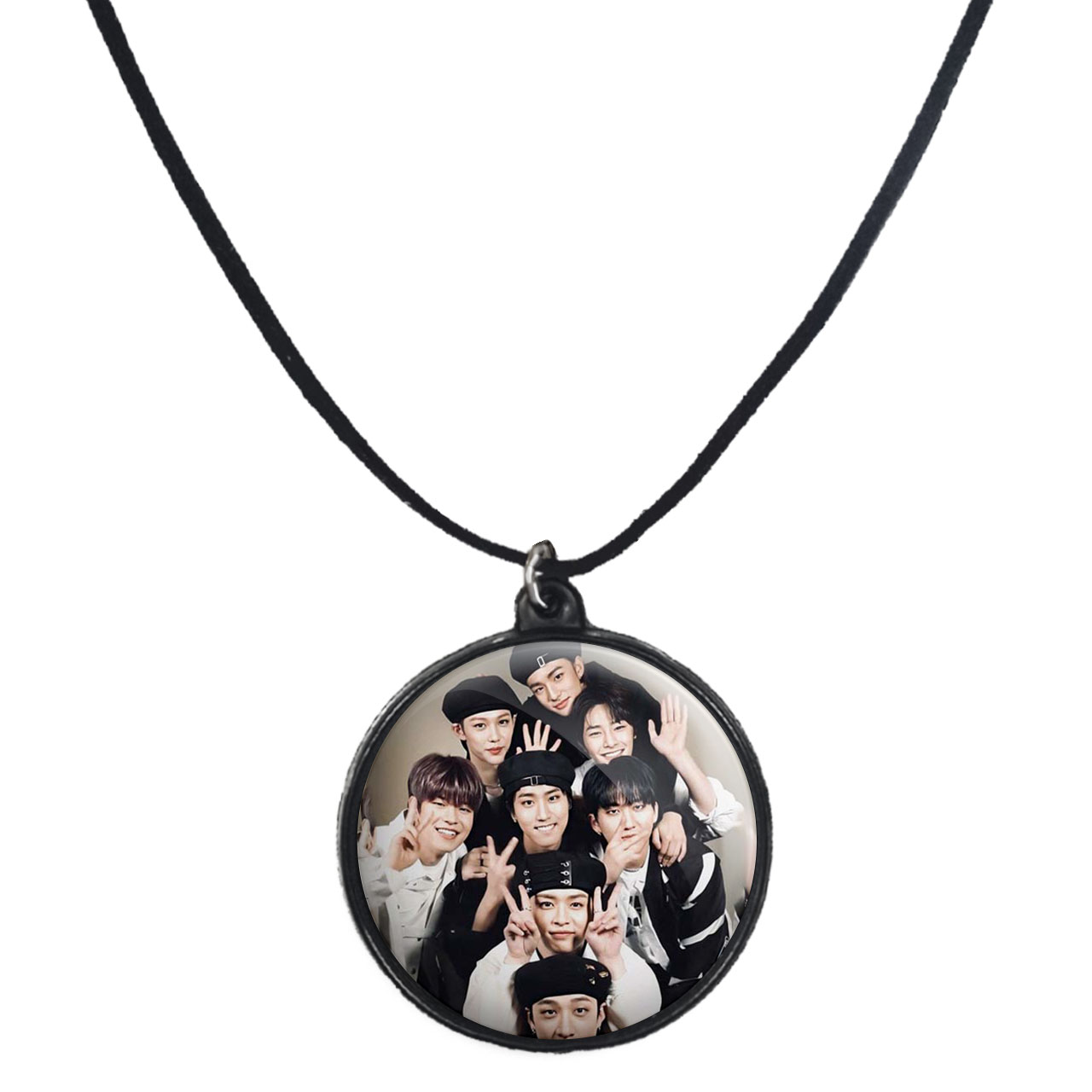 گردنبند پرمانه طرح straykids کد pmb.12145مدل دو طرفه