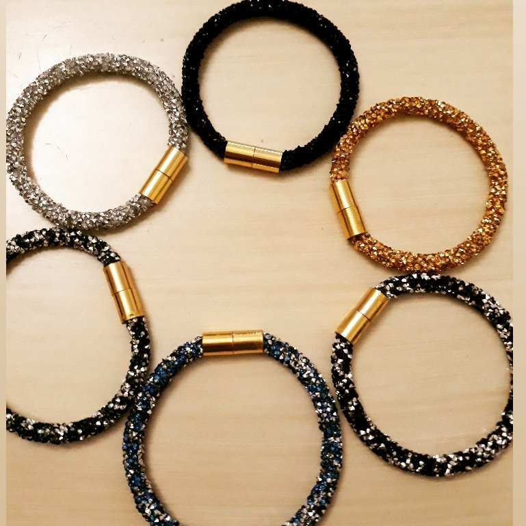 دستبند سواروسکی