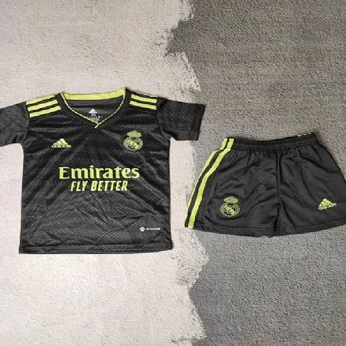 لباس سوم رئال مادرید بچه گانه 2023