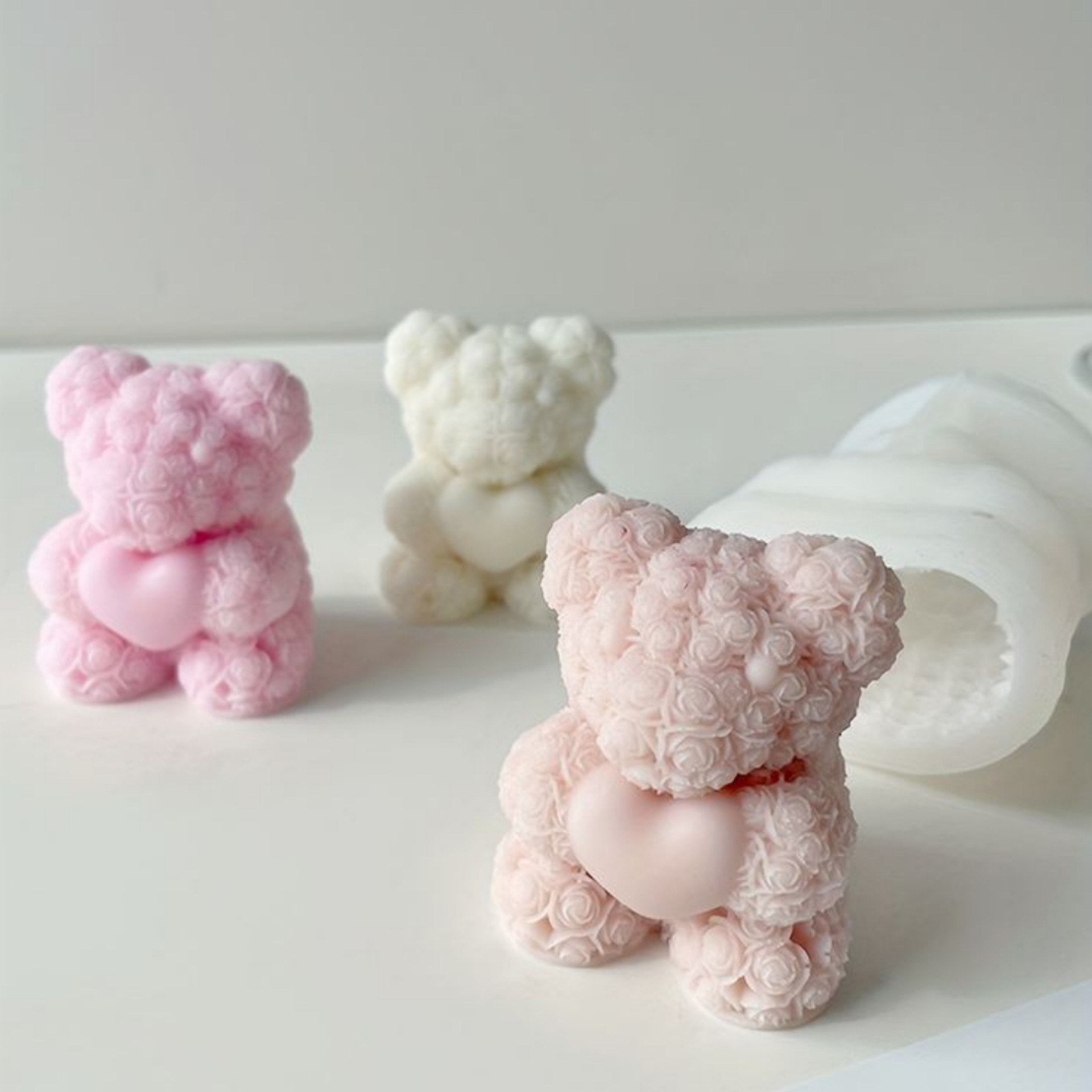 شمع دستساز تدی رز رنگ  و رایحه دلخواه ، تک و عمده