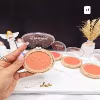 رژ گونه دایره ای طرح قلب مینی کوئین Mini Queen کد MQ 136B