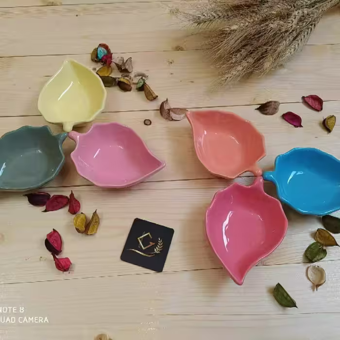 پیاله بزرگ رنگی