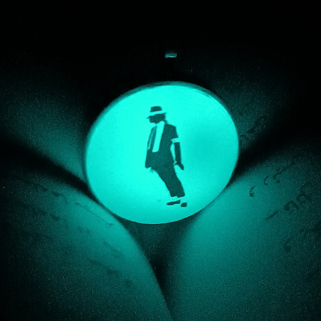 گردنبند شبتاب مایکل جکسون استیل رنگ ثابت 