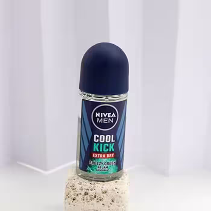 NIVEA COOL KICK مام رول مردانه نیوا 50میل 90213