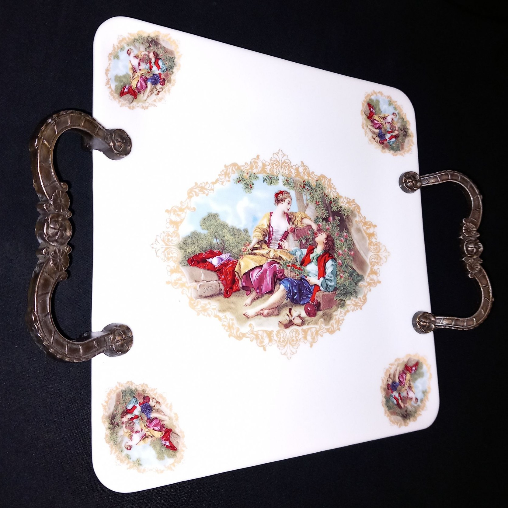 دیس پذیرایی 