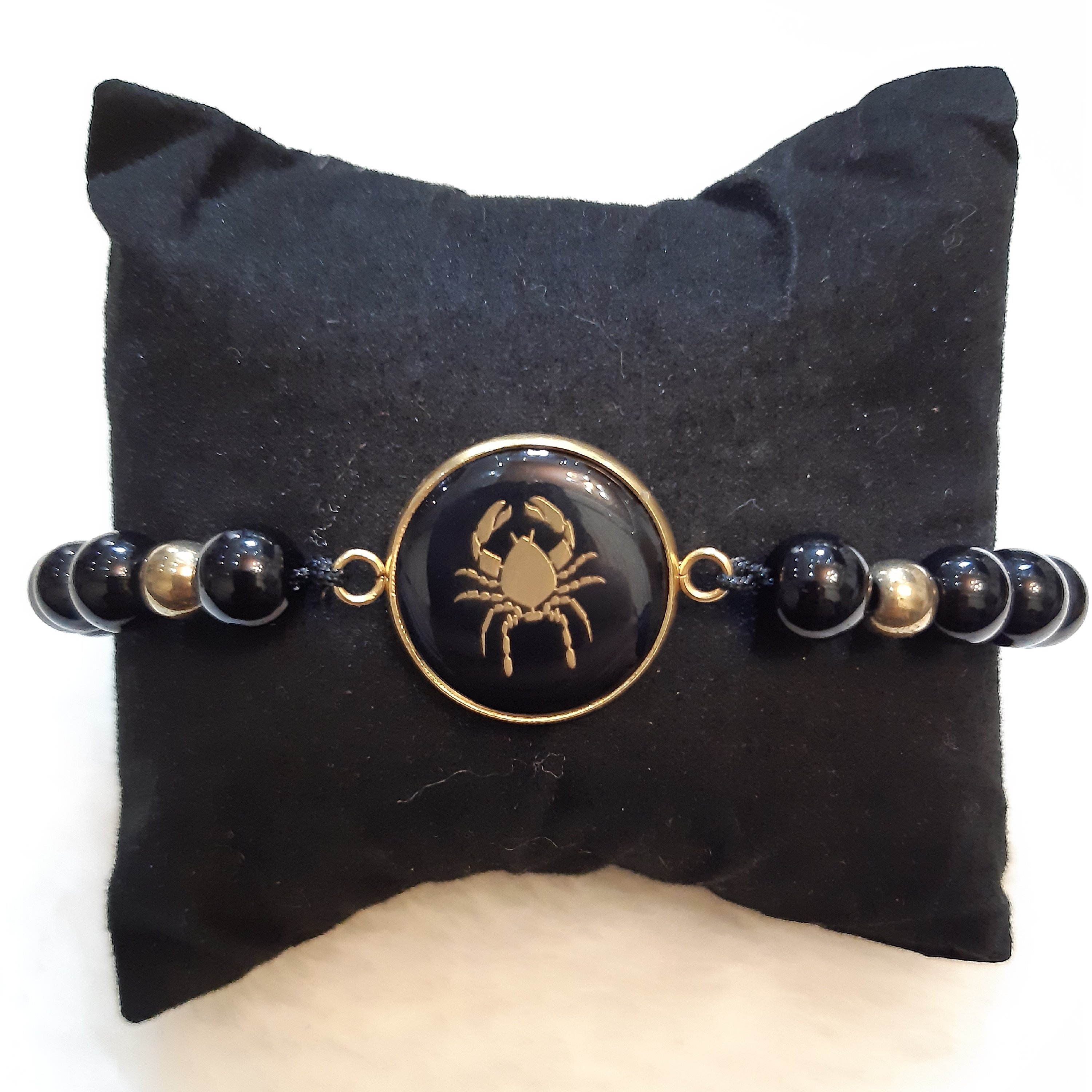 دستبند ماه تولد تیر با سنگ اونیکس دستبند زنانه دستبند اسپرت دستبند دخترانه دستبند سنگی دستبند مهره ای دستبند پسرانه 