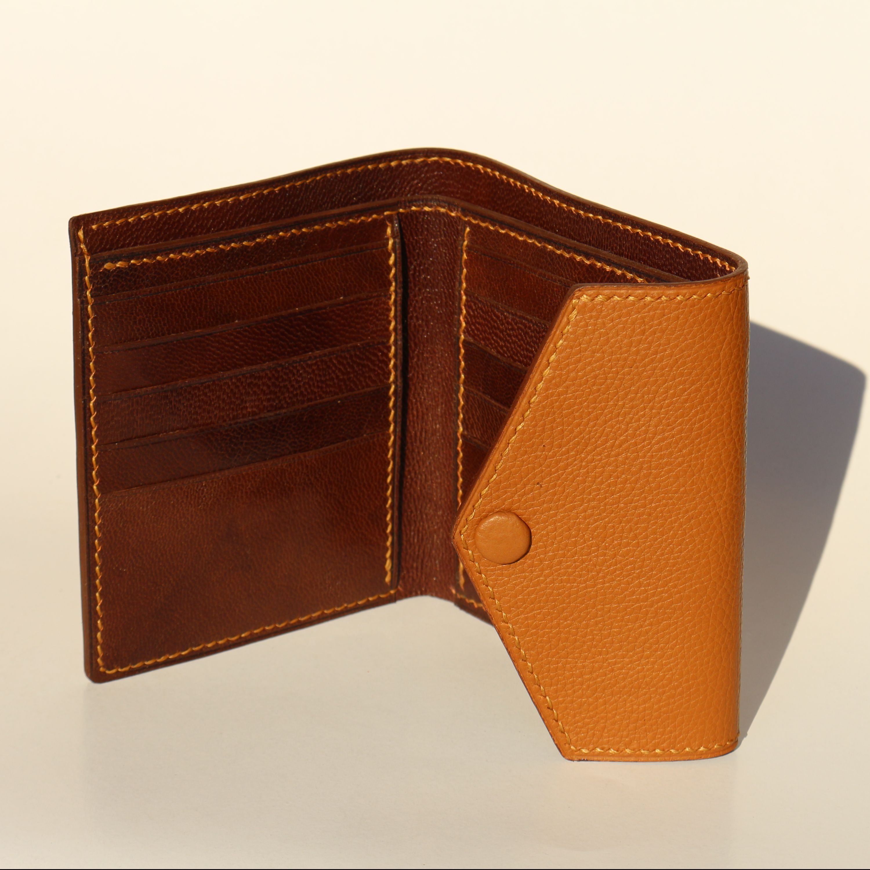 کیف پول چرم طبیعی دست دوز عسلی