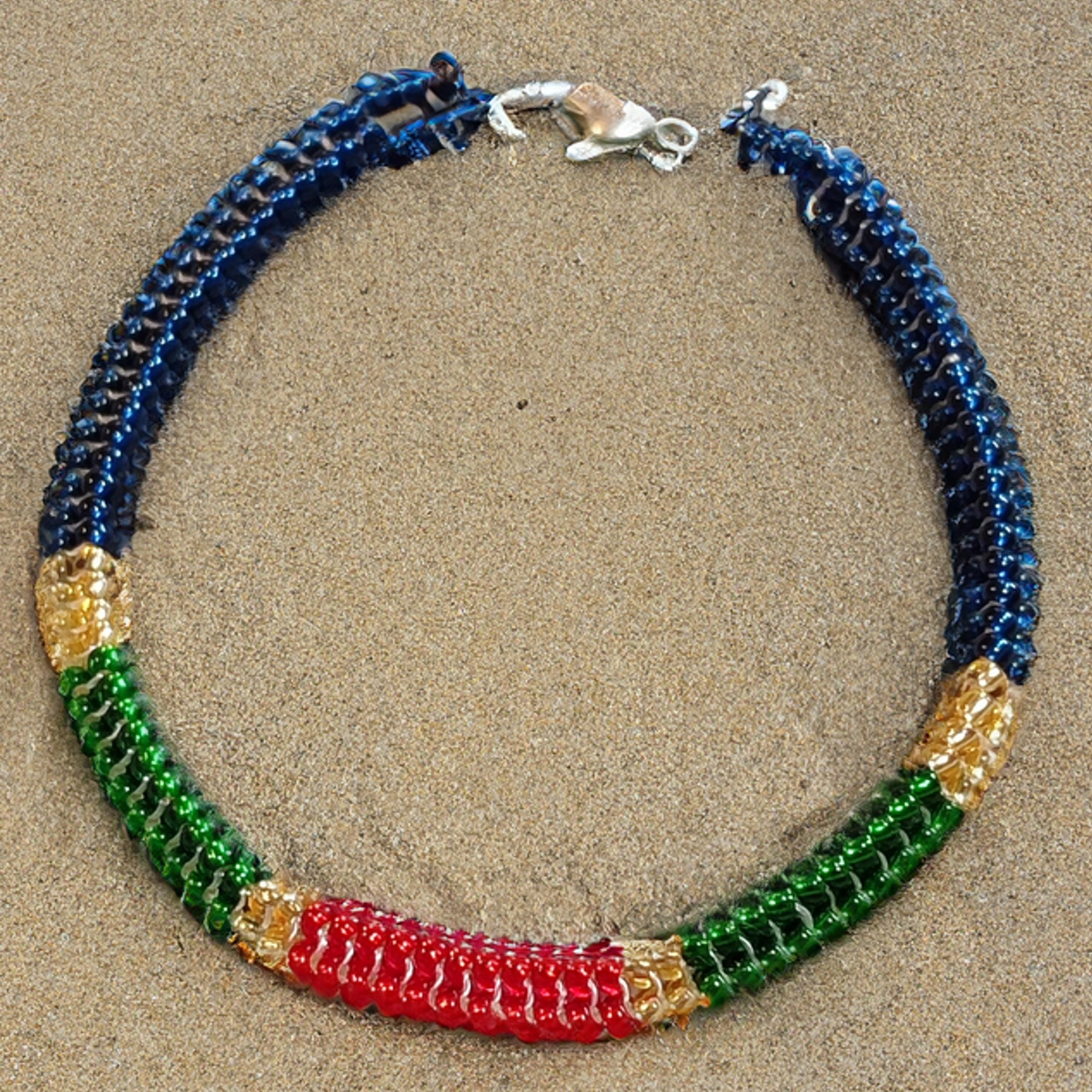 دستبند دست ساز ساخته شده با منجوق های چک سایز10