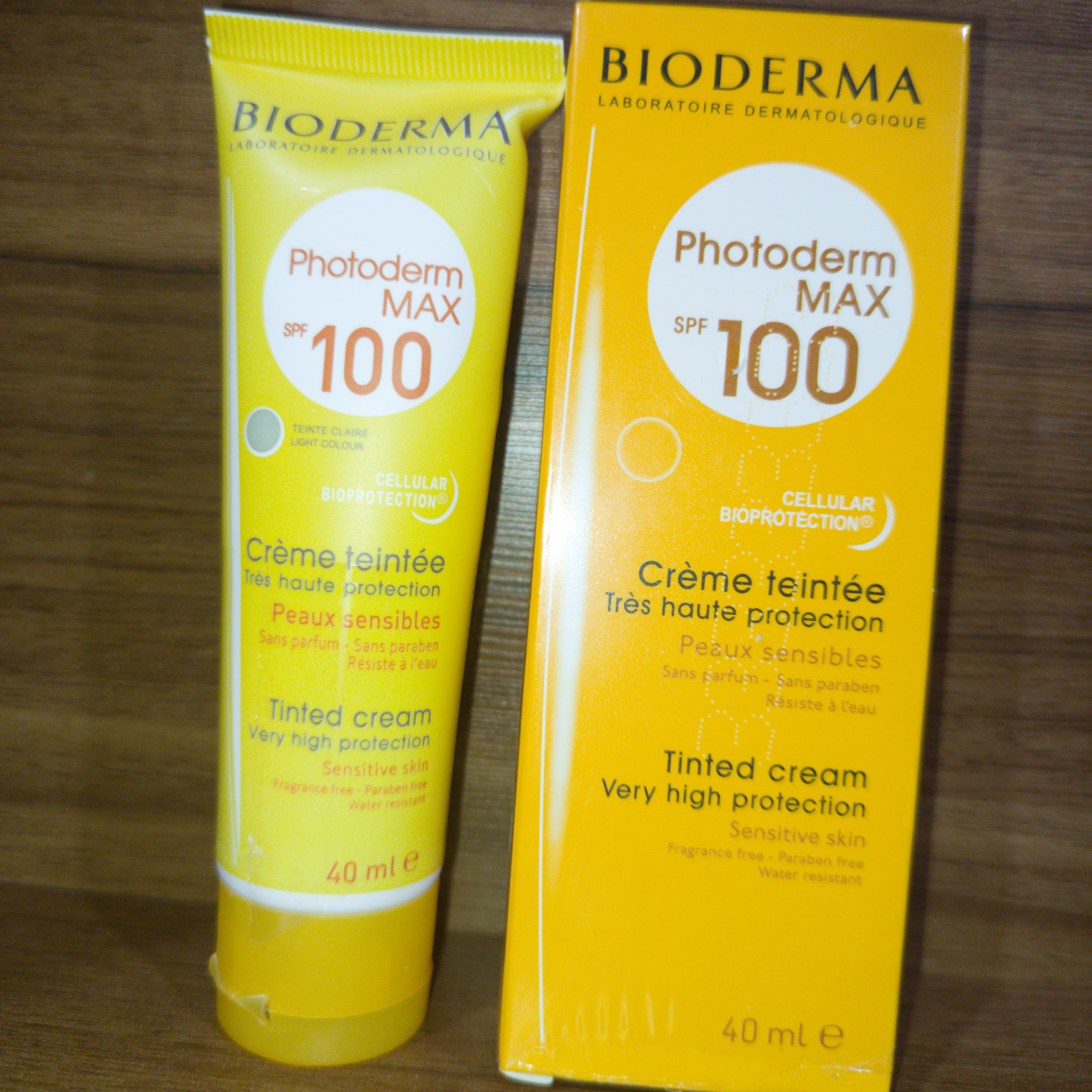 ضد آفتاب فتودرما اسپات