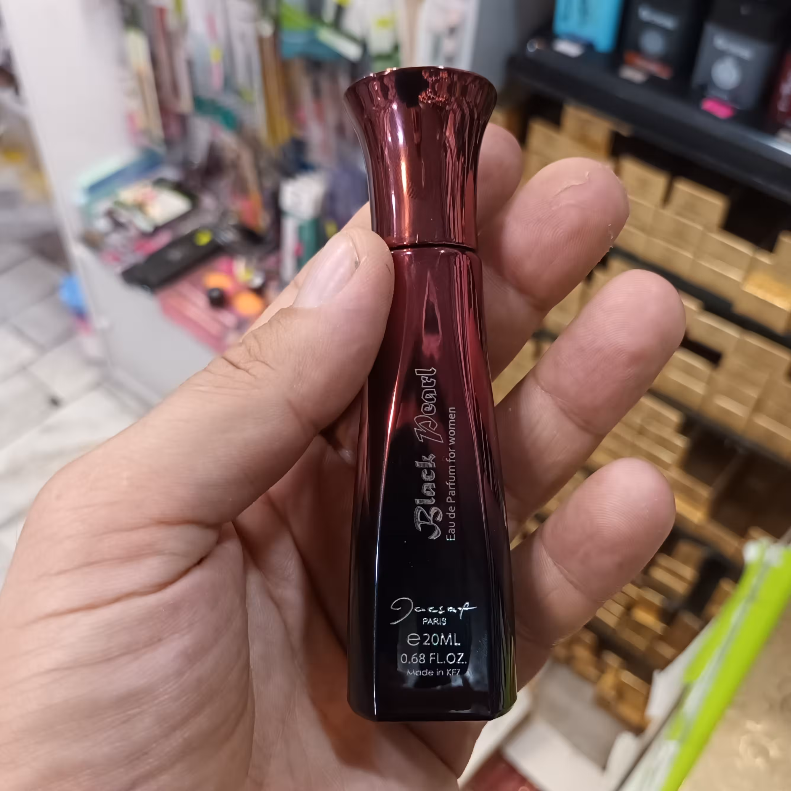 عطر جیبی زنانه ژک ساف مدل بلک پرل حجم 20 میلی لیتر

