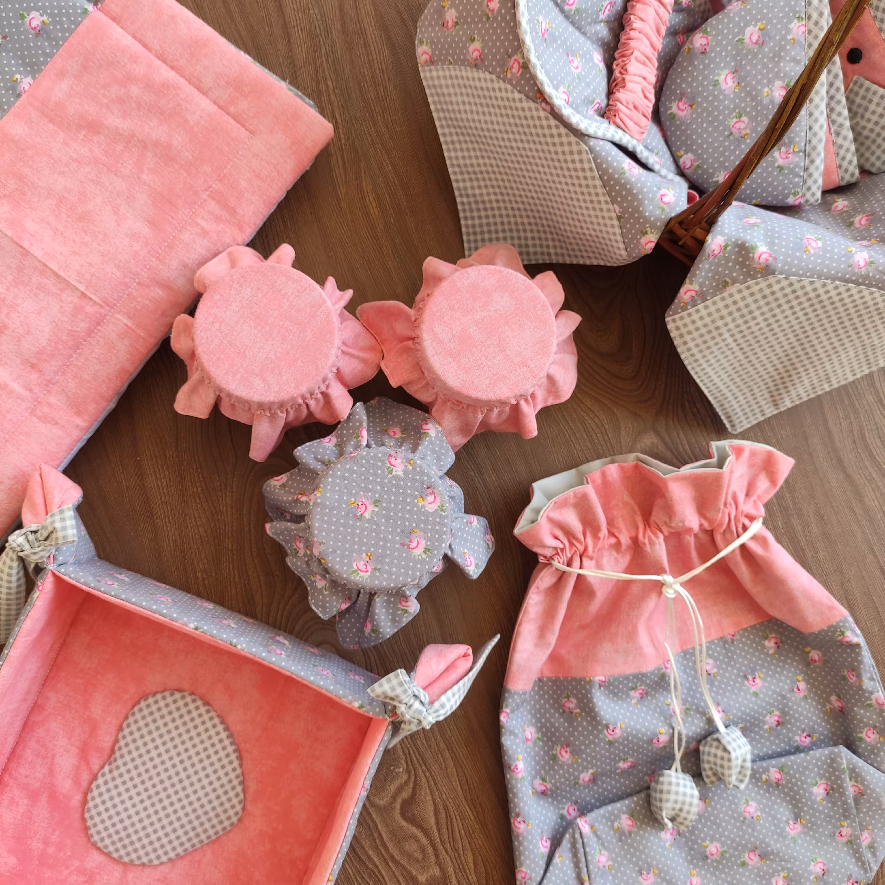 سرویس آشپزخانه طوسی صورتی